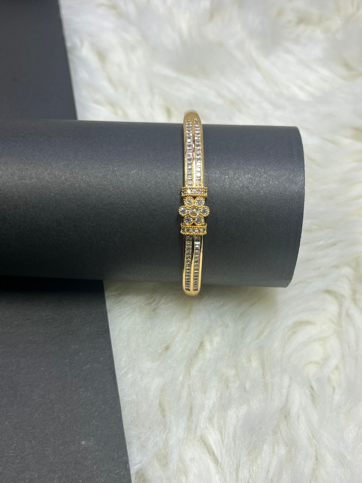Eternal Shine Bangle