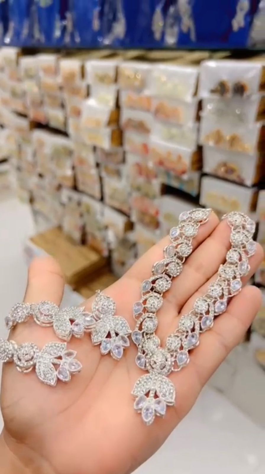 Sikha Pearl Glam Set