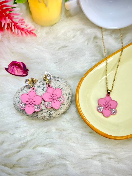 Blush Pink Floral Neckalce Set