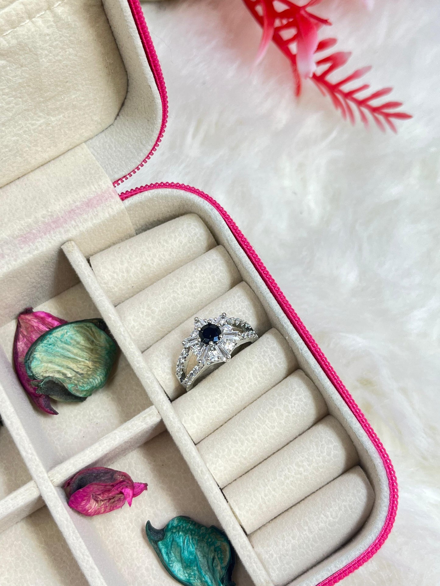 Star Stone Adjustable Ring (Silver)